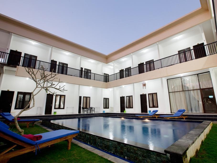 Seminyak Point Guest House Extérieur photo