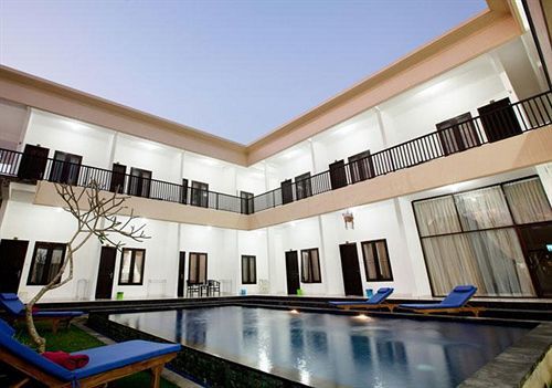 Seminyak Point Guest House Extérieur photo